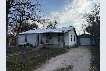 784 Samuels Avenue, New Braunfels, TX 78130 - Photo 6