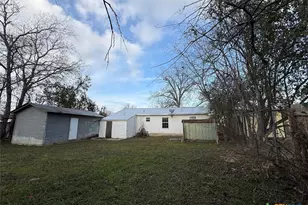 784 Samuels Ave, New Braunfels, TX 78130 - Photo 8