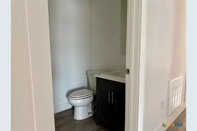 203 Villa Street, Cuero, TX 77954 - Photo 12