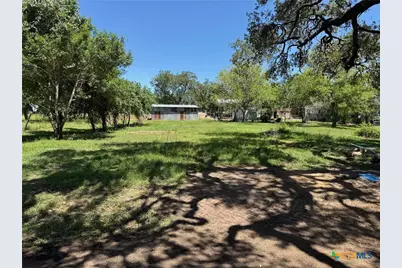 203 Villa Street, Cuero, TX 77954 - Photo 20