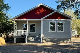 203 Villa St, Cuero, TX 77954 - Photo 1