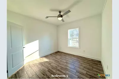 203 Villa Street, Cuero, TX 77954 - Photo 12