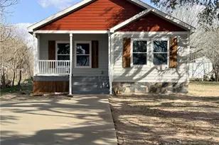 203 Villa St, Cuero, TX 77954 - Photo 1