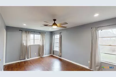 204 W Johnson Street, Cuero, TX 77954 - Photo 24