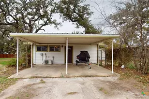 204 W Johnson St, Cuero, TX 77954 - Photo 42