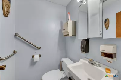 1400 E Veterans Memorial Boulevard, Killeen, TX 76541 - Photo 16