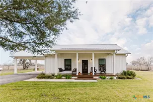 3353 Old Gonzales Rd, Cuero, TX 77954 - Photo 1