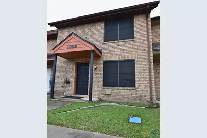 100 Seascape Drive #B, Port Lavaca, TX 77979 - Photo 2