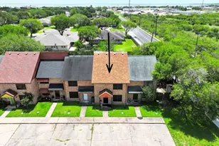 100 Seascape Dr, Port Lavaca, TX 77979 - Photo 4
