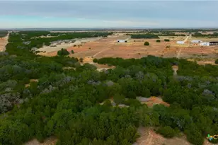 6805 County Rd 2001, Lampasas, TX 76550 - Photo 40