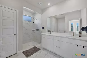 816 Windflower, New Braunfels, TX 78130 - Photo 16