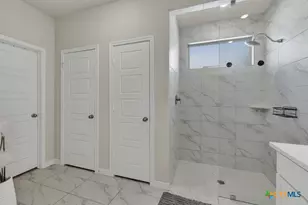 816 Windflower, New Braunfels, TX 78130 - Photo 14