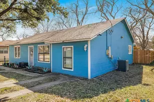 1510 N Ave, Shiner, TX 77984 - Photo 2