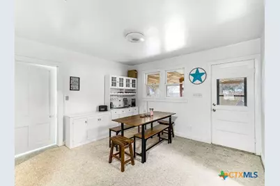 1510 N Avenue, Shiner, TX 77984 - Photo 12