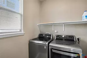 672 Valley Garden, New Braunfels, TX 78130 - Photo 18