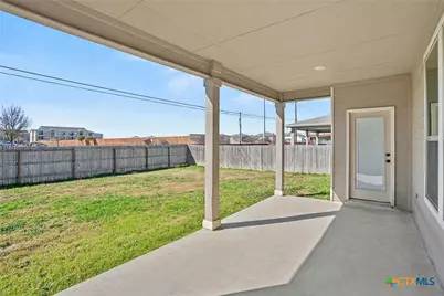 672 Valley Garden, New Braunfels, TX 78130 - Photo 32