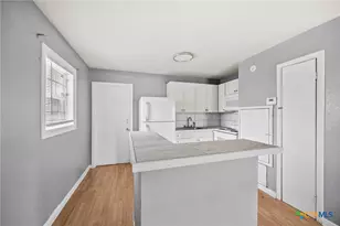 504 Blake St, Killeen, TX 76541 - Photo 12