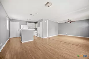 504 Blake St, Killeen, TX 76541 - Photo 10