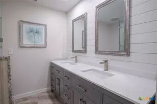 188 Cavalry Rd, Victoria, TX 77905 - Photo 10