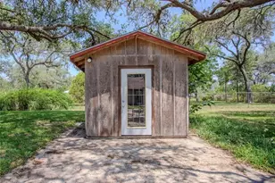 188 Cavalry Rd, Victoria, TX 77905 - Photo 24