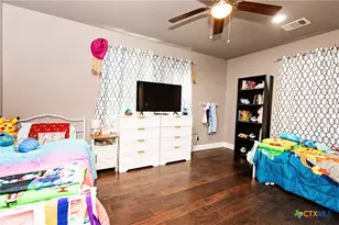 703 E Ave N, Temple, TX 76504 - Photo 14