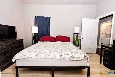 703 E Avenue North, Temple, TX 76504 - Photo 8