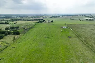 443 Co Rd 280, Shiner, TX 77984 - Photo 20