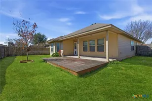 107 Ruger Path, New Braunfels, TX 78130 - Photo 14