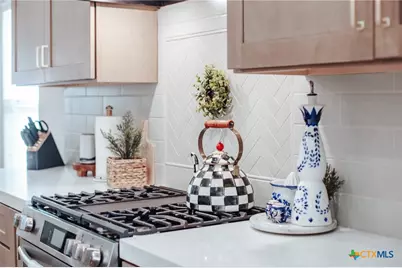 324 Brushy Creek, Victoria, TX 77904 - Photo 16