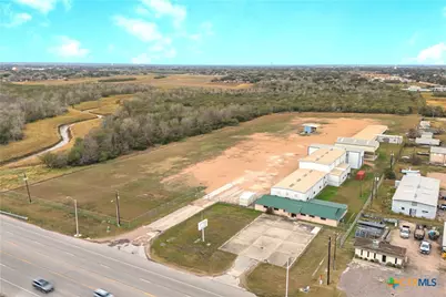 4906 Houston Hwy, Victoria, TX 77901 - Photo 2