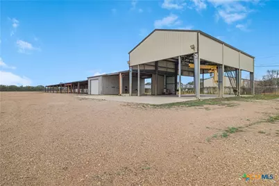 4906 Houston Hwy, Victoria, TX 77901 - Photo 10