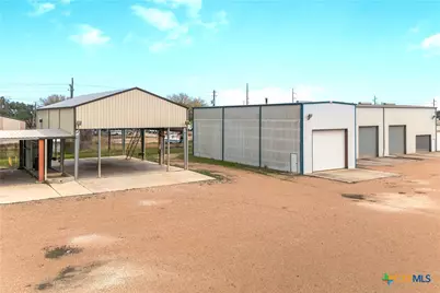 4906 Houston Hwy, Victoria, TX 77901 - Photo 8