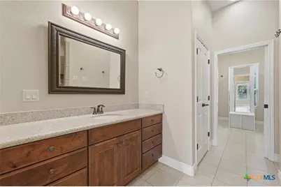 1338 Donovan Street, Gonzales, TX 78629 - Photo 22