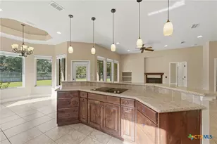 1338 Donovan St, Gonzales, TX 78629 - Photo 10