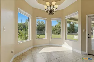 1338 Donovan St, Gonzales, TX 78629 - Photo 12