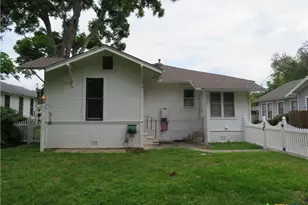 610 E Krezdorn St, Seguin, TX 78155 - Photo 26