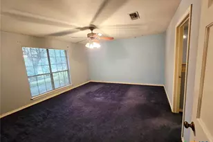 112 Country Ln, Seguin, TX 78155 - Photo 4