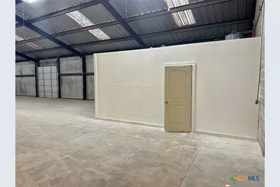 232 W New Braunfels Street #W1-W2, Seguin, TX 78155 - Photo 10