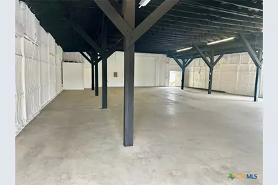 232 W New Braunfels Street #W1-W2, Seguin, TX 78155 - Photo 22