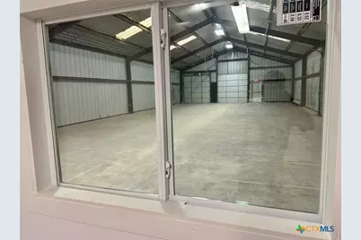 232 W New Braunfels Street #W1-W2, Seguin, TX 78155 - Photo 14