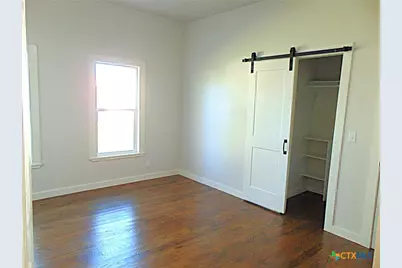 500 S Texana Street, Hallettsville, TX 77964 - Photo 16