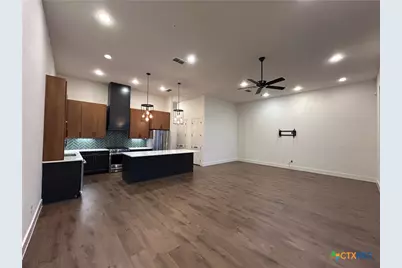 1269 N Academy Avenue, New Braunfels, TX 78130 - Photo 6