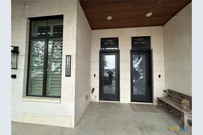 1269 N Academy Avenue, New Braunfels, TX 78130 - Photo 2