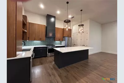 1269 N Academy Avenue, New Braunfels, TX 78130 - Photo 10