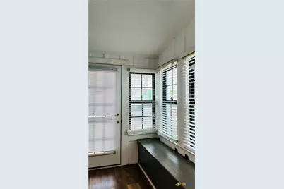 202 E 4th St., Nordheim, TX 78141 - Photo 10