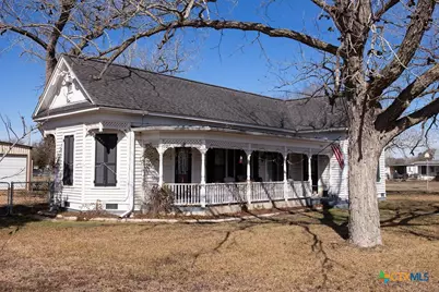 202 E 4th St., Nordheim, TX 78141 - Photo 2