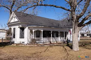 202 E 4th St, Nordheim, TX 78141 - Photo 2