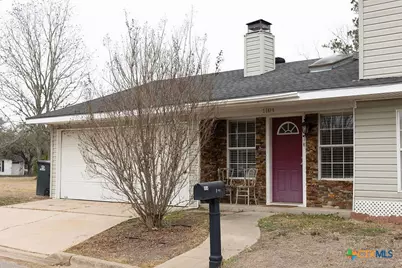 1104 Moss Lane, Cuero, TX 77954 - Photo 1