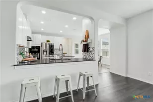 2077 Oxbow Cir, New Braunfels, TX 78130 - Photo 14