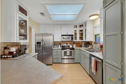 1074 Camellia Lane, New Braunfels, TX 78130 - Photo 14